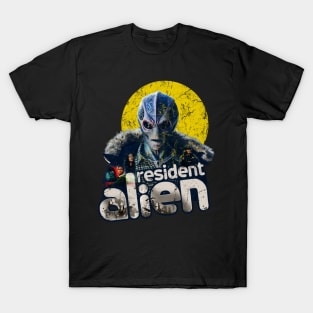 resident - alien T-Shirt